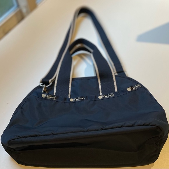 Lesportsac Amelia Handbag - Picture 3 of 6